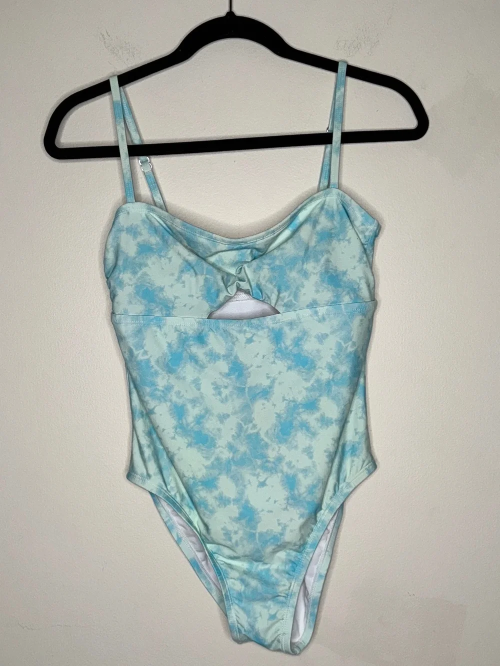 Vicious Young Babes Tie-Dye Front Cutout One-Piece Swimsuit Blue White Size M